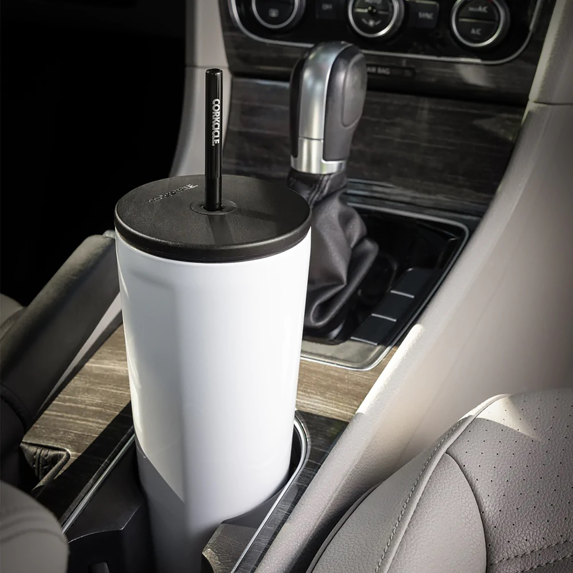 Picture of CORKCICLE Cold Cup - 24 Oz. - White