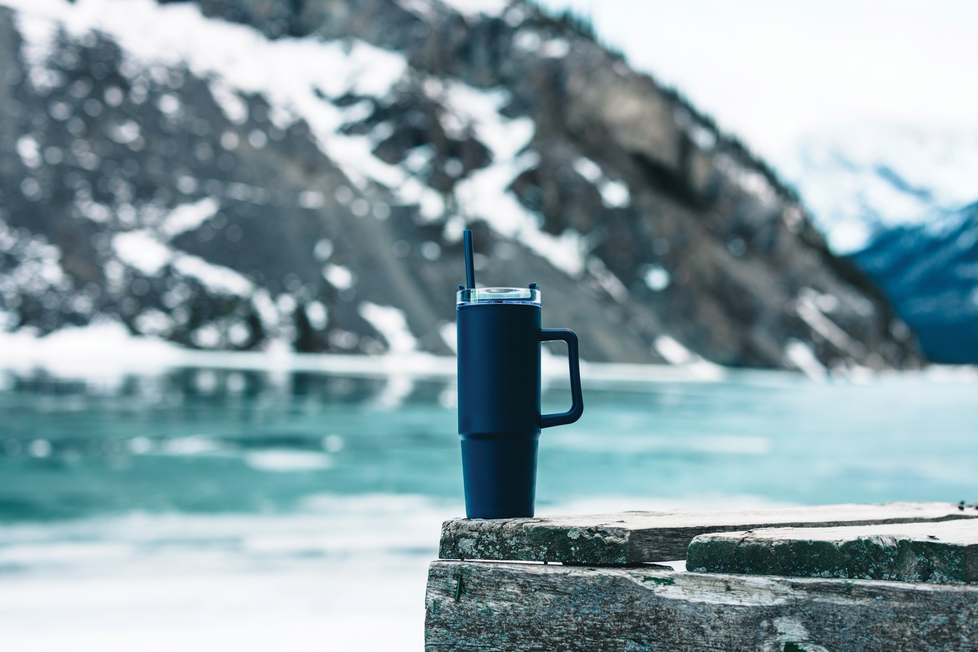 Picture of Tana Plastic Tumbler with Handle 900ML - Navy