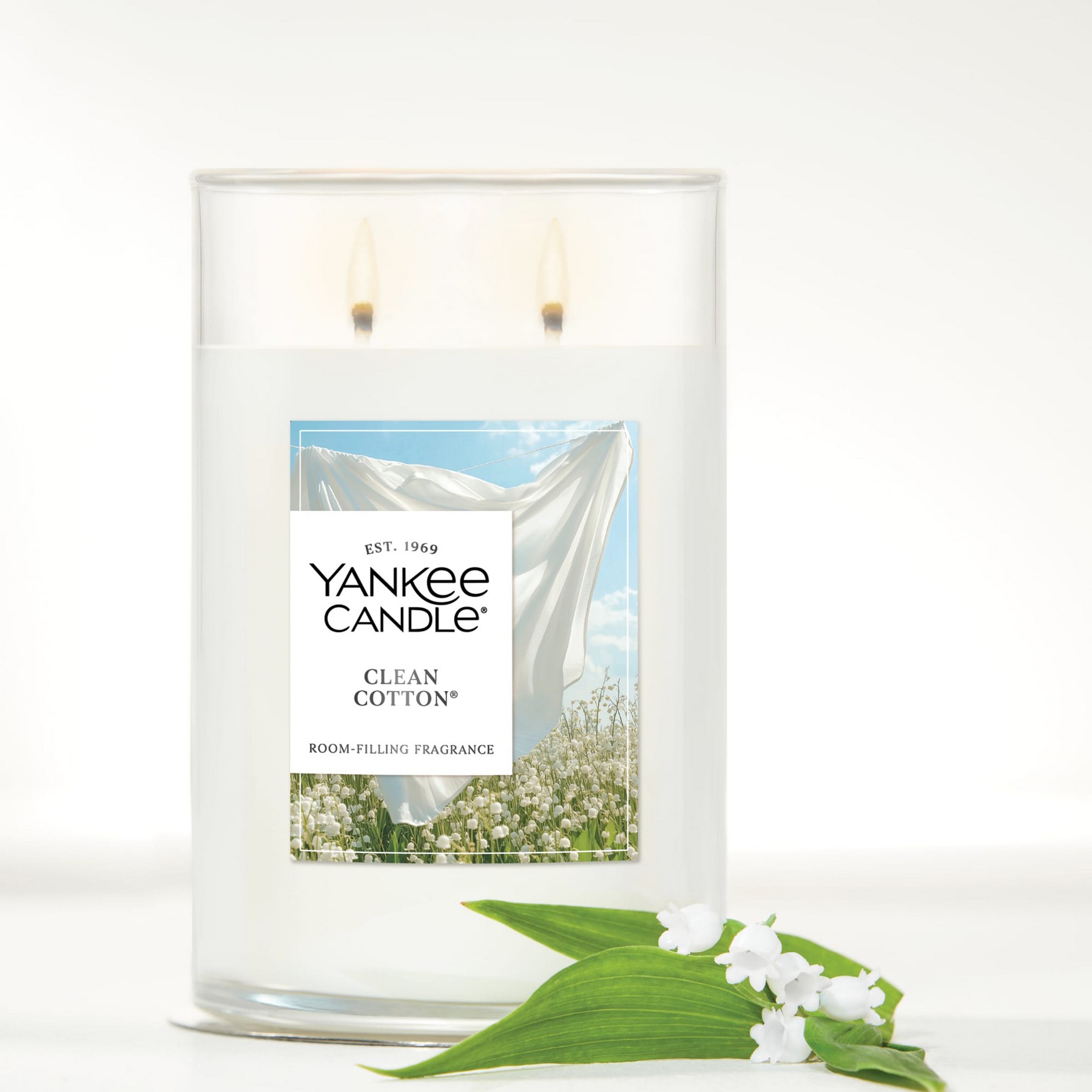 Picture of Yankee Candle Large Tumbler Candle - Clean Cotton