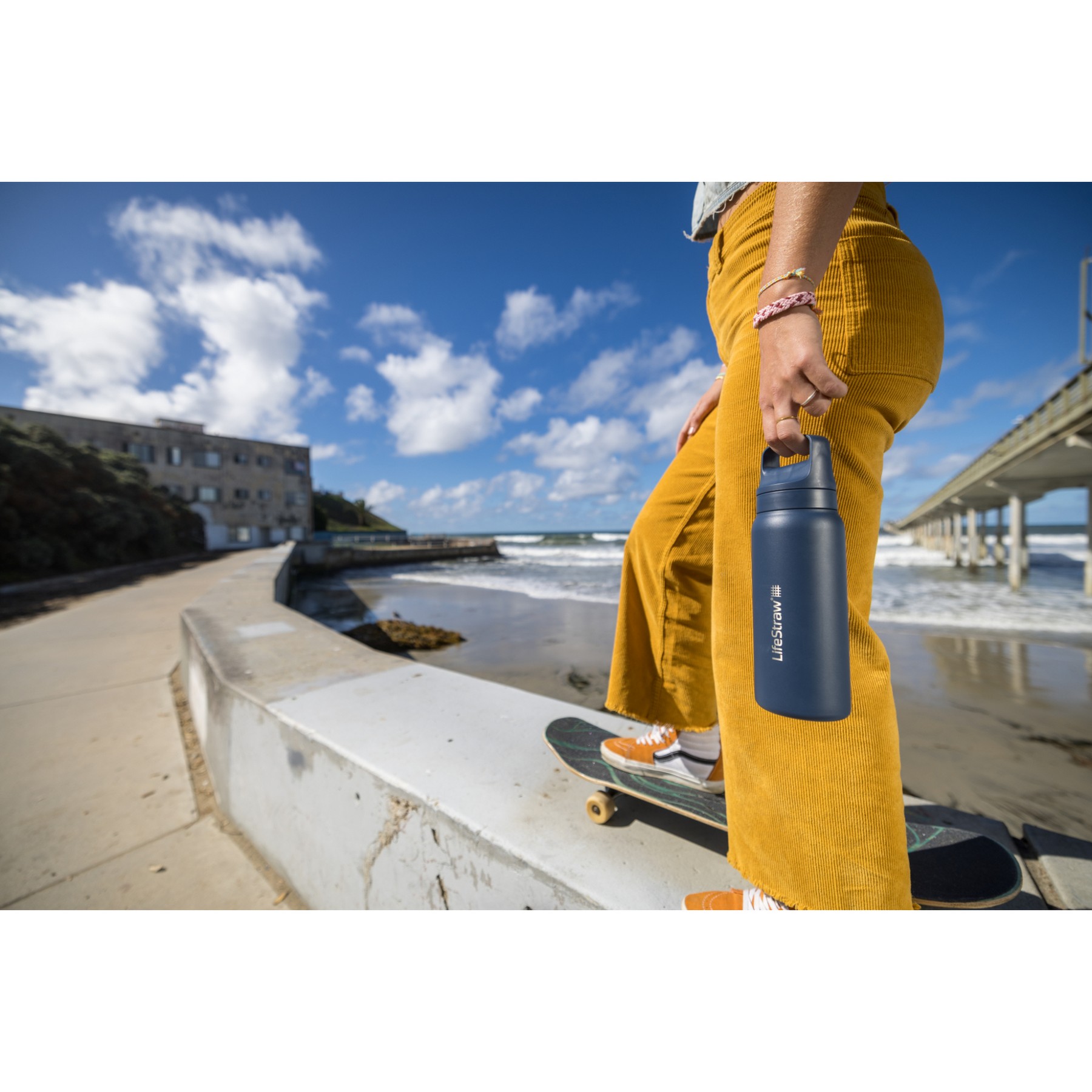 Picture of LifeStraw Go Series Bottle - 24 Oz (Stainless) - Aegean