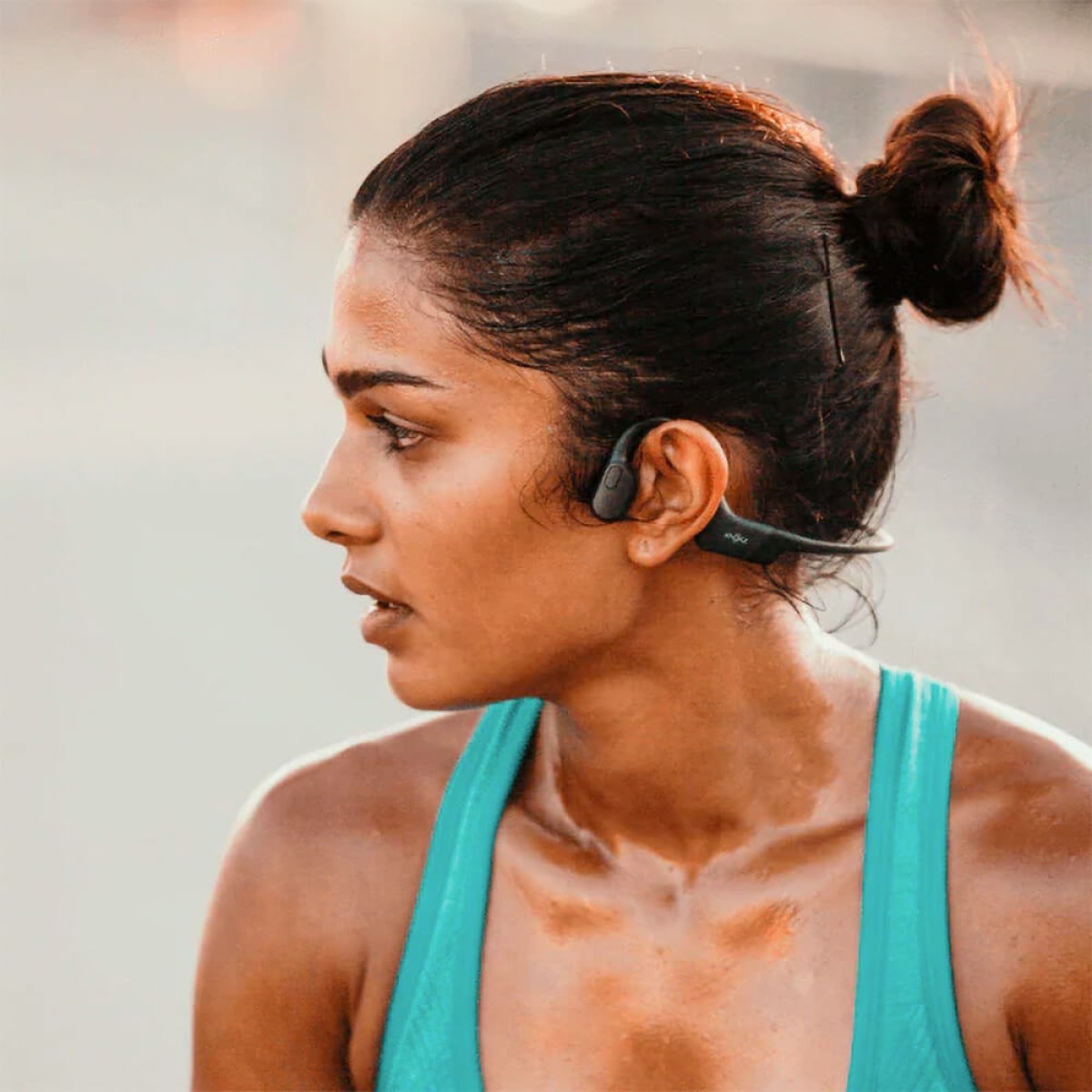 Picture of Shokz OpenRun Bone Conduction Open-Ear Endurance Headphones