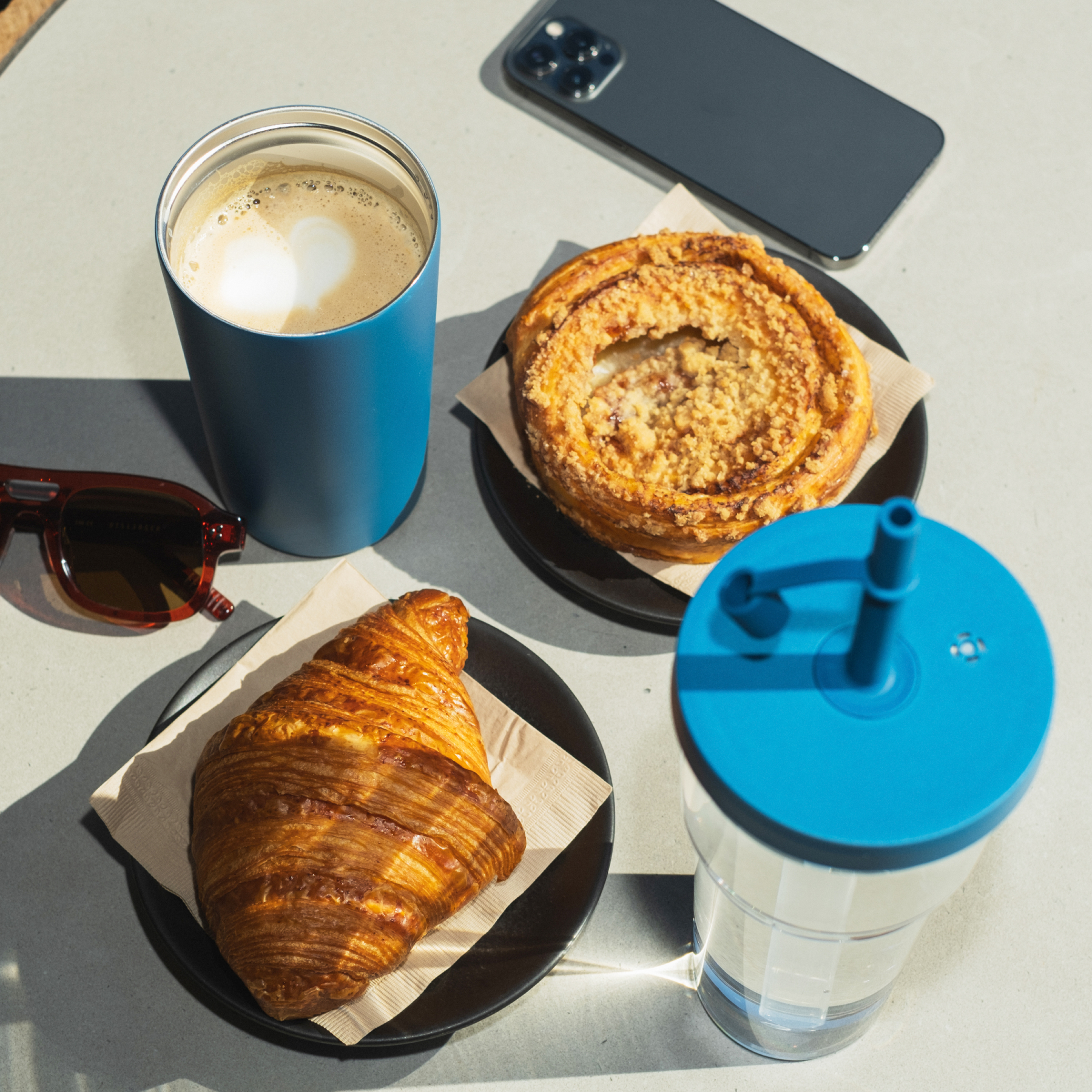 Picture of 28 oz Asobu Marina 2-in-1 Tumbler & Travel Mug