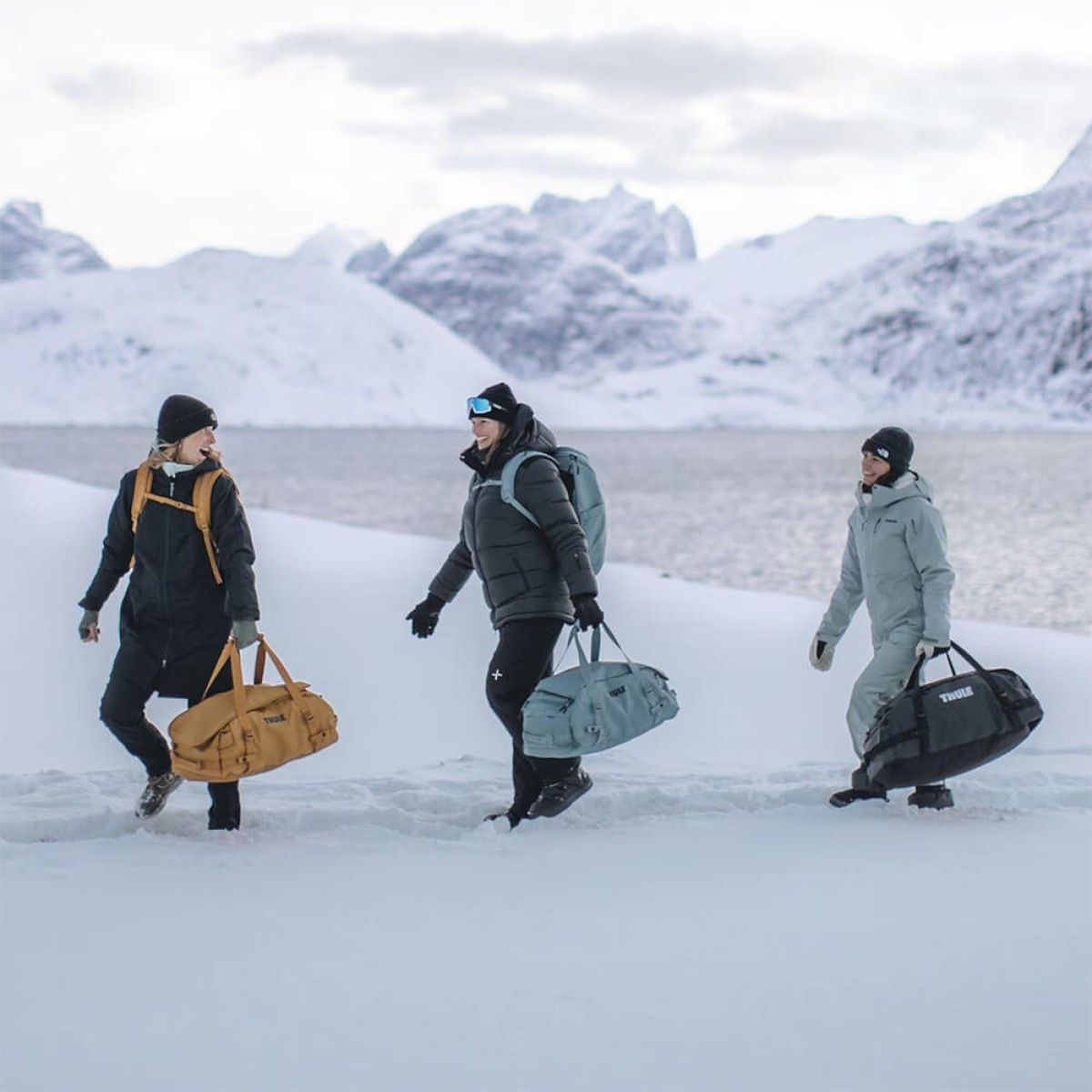 Picture of Thule Chasm 30L Duffel Bag