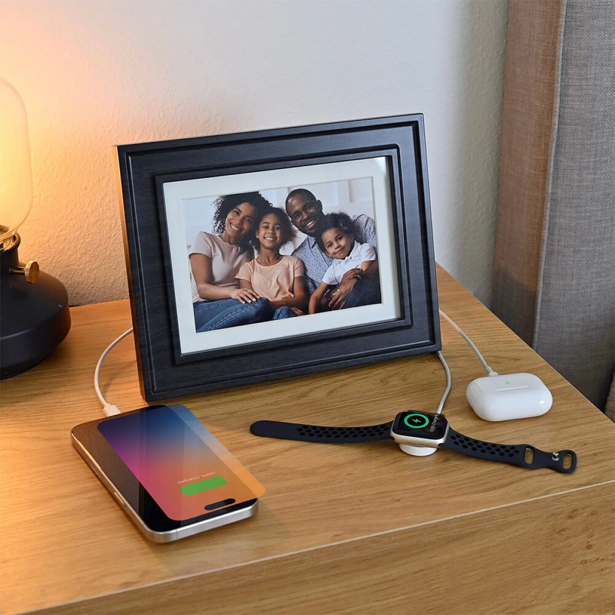 Picture of iHome Picture Frame with 3 USB Chargers