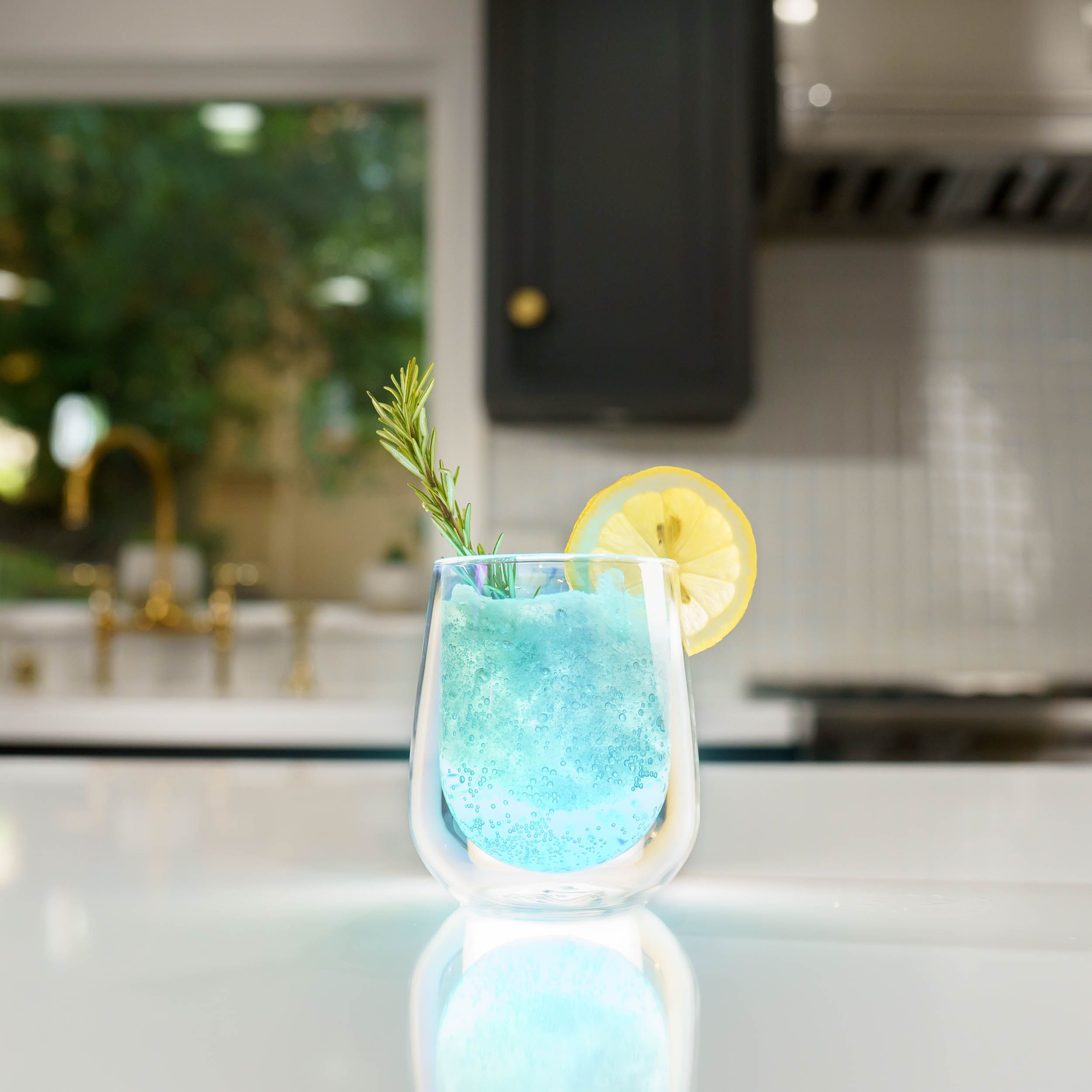 Picture of 12 oz Asobu Iridescent Stemless Wine Glass