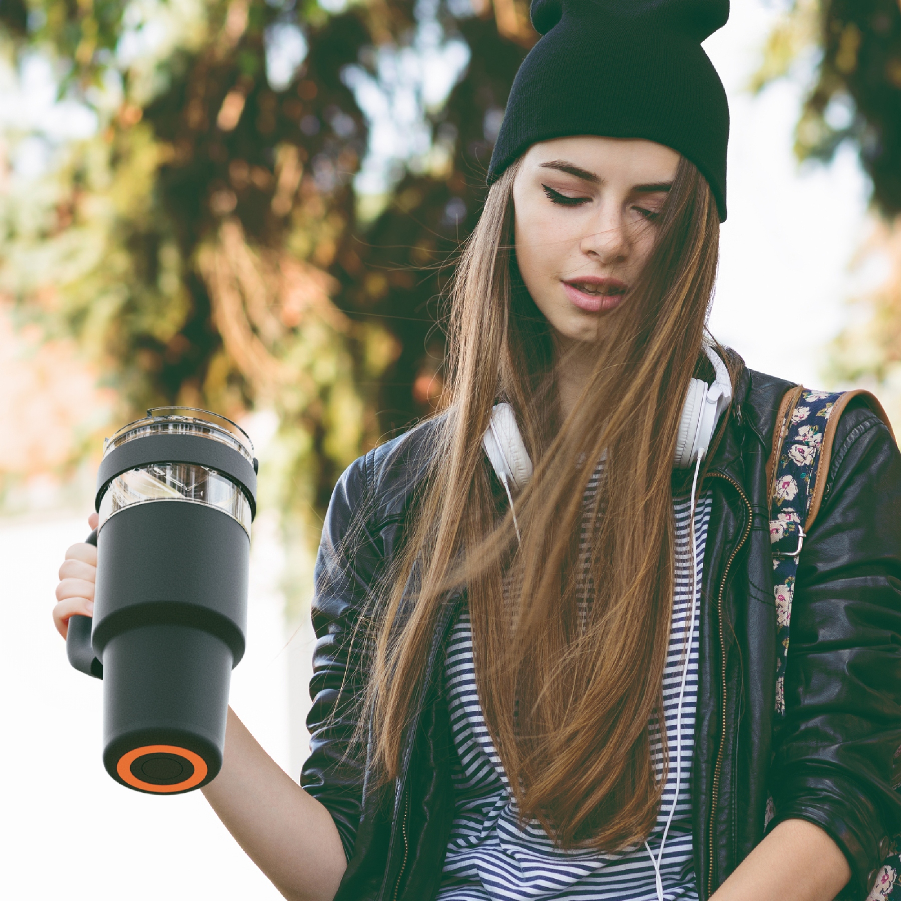 Picture of 34 oz Asobu Explorer See-Through Mug with Detachable Base