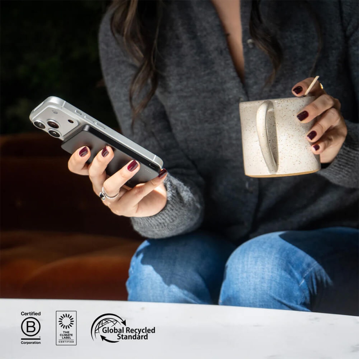 Picture of Nimble CHAMP Wireless 5K Magnetic Portable Charger