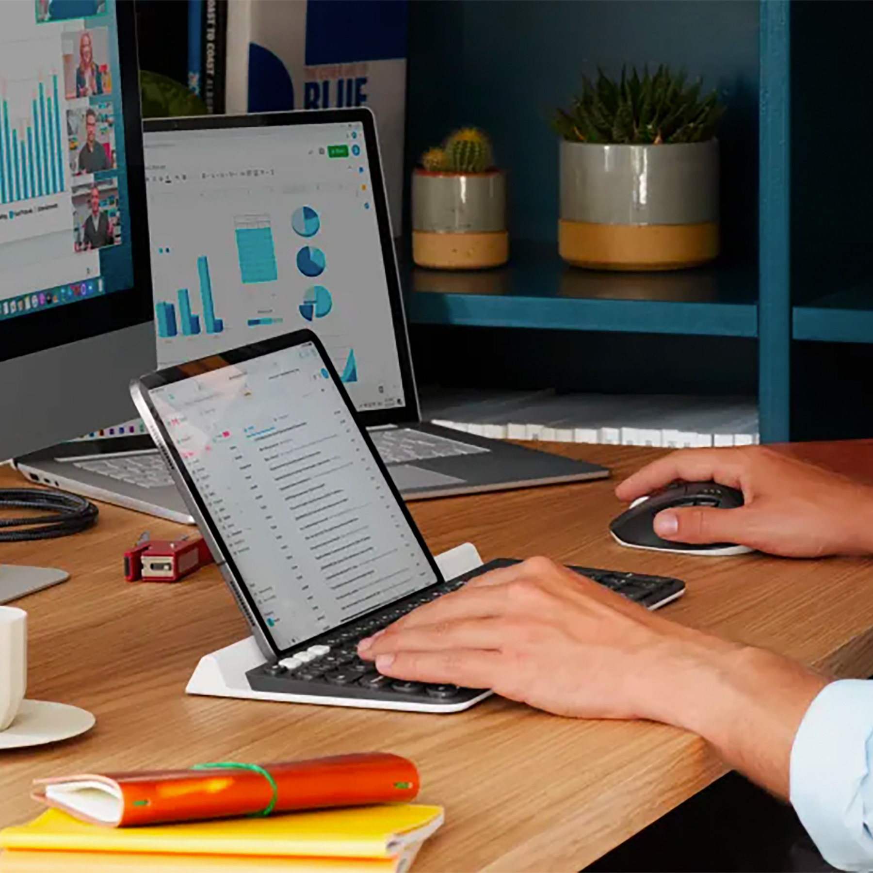 Picture of Logitech K780 Multi-Device Wireless Keyboard