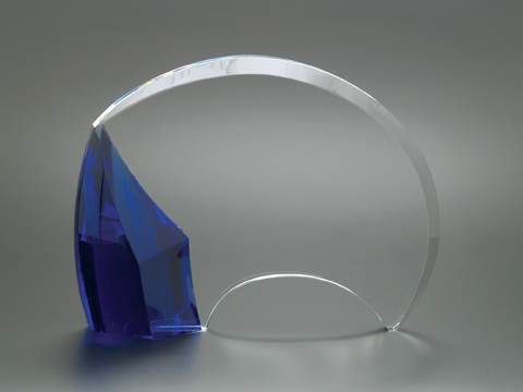 Picture of Small Carlisle Optical Crystal Award