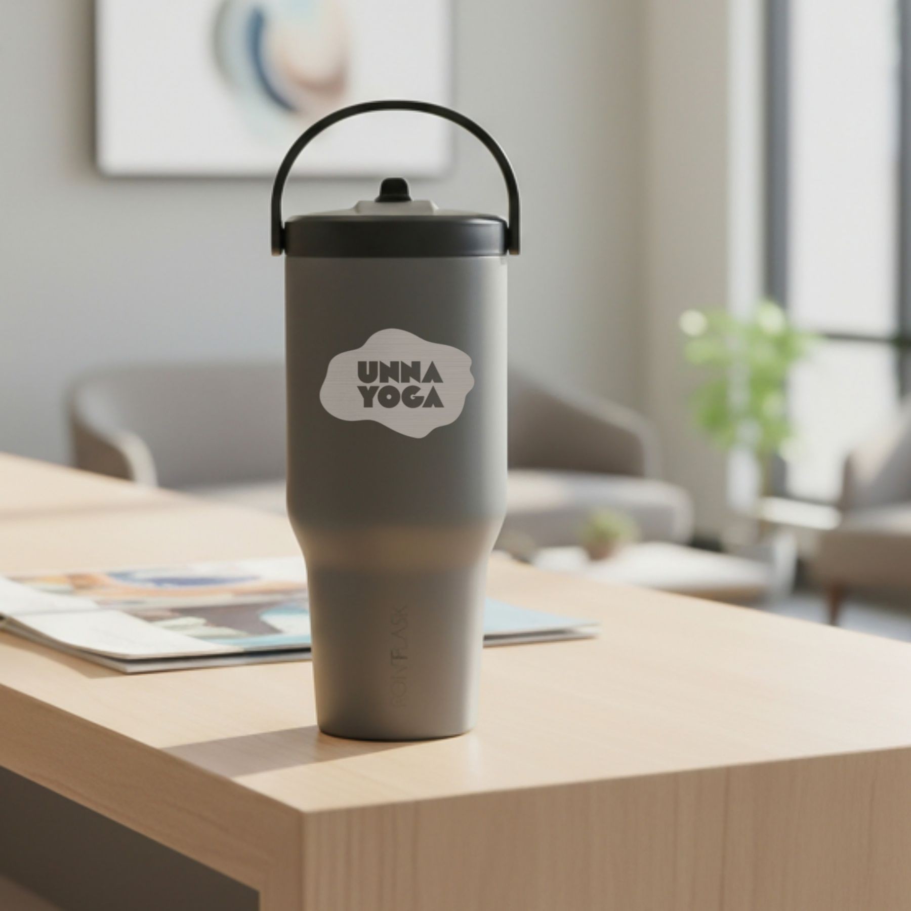 Picture of Iron Flask Sidekick Straw Lid Water Bottle
