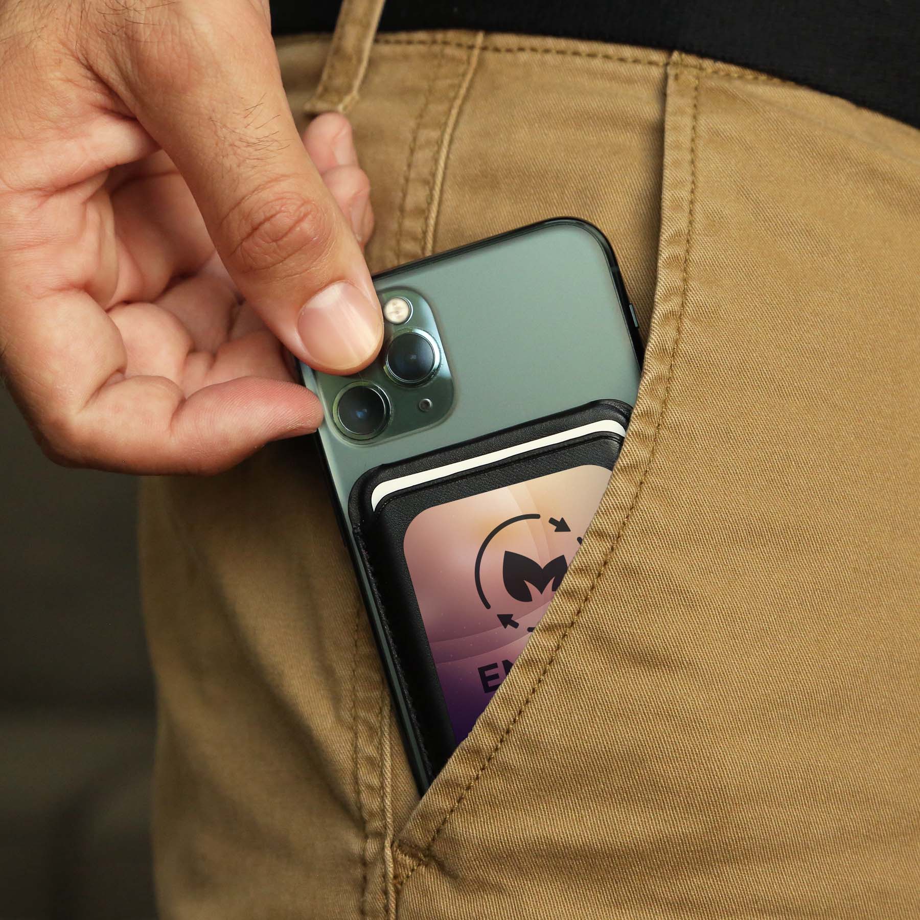 Picture of Snap2 Magnetic Wallet
