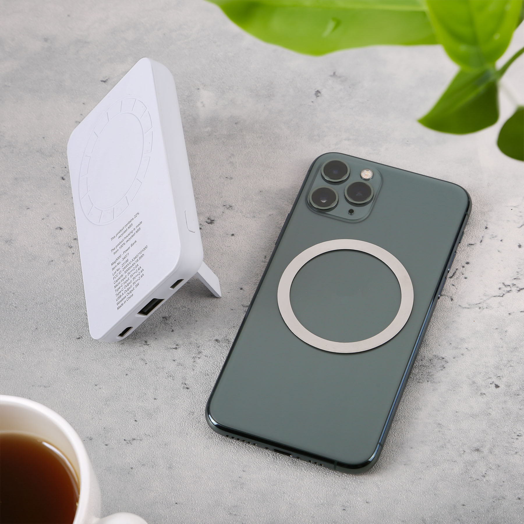 Picture of Mag5000 Wireless Magnetic Power Bank: One Product