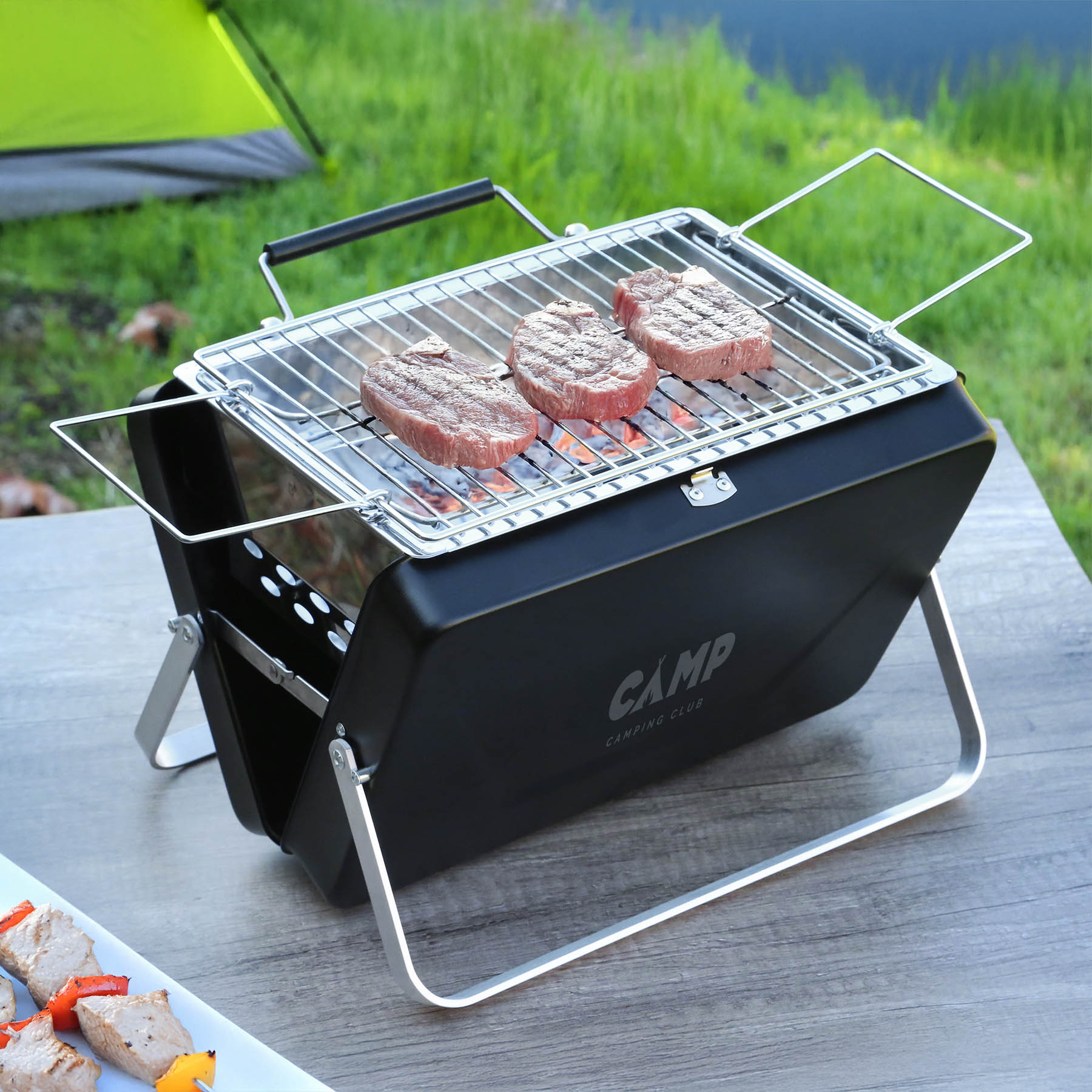Picture of Grillfriend Portable Charcoal Grill