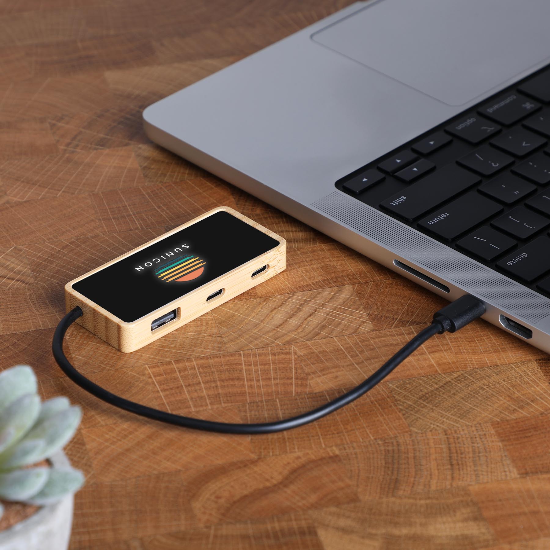 Picture of Bamhub USB Hub