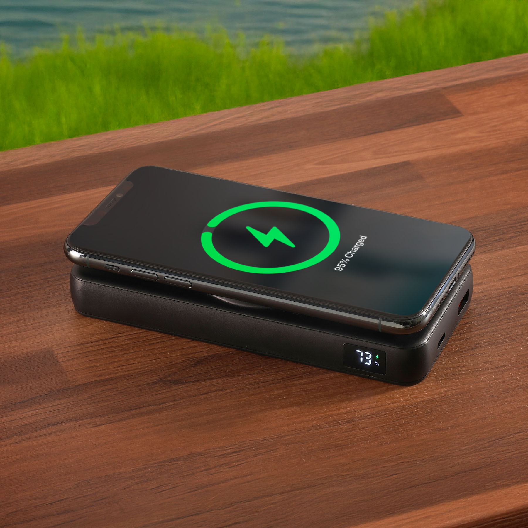 Picture of Powerglow Illuminating Power Bank