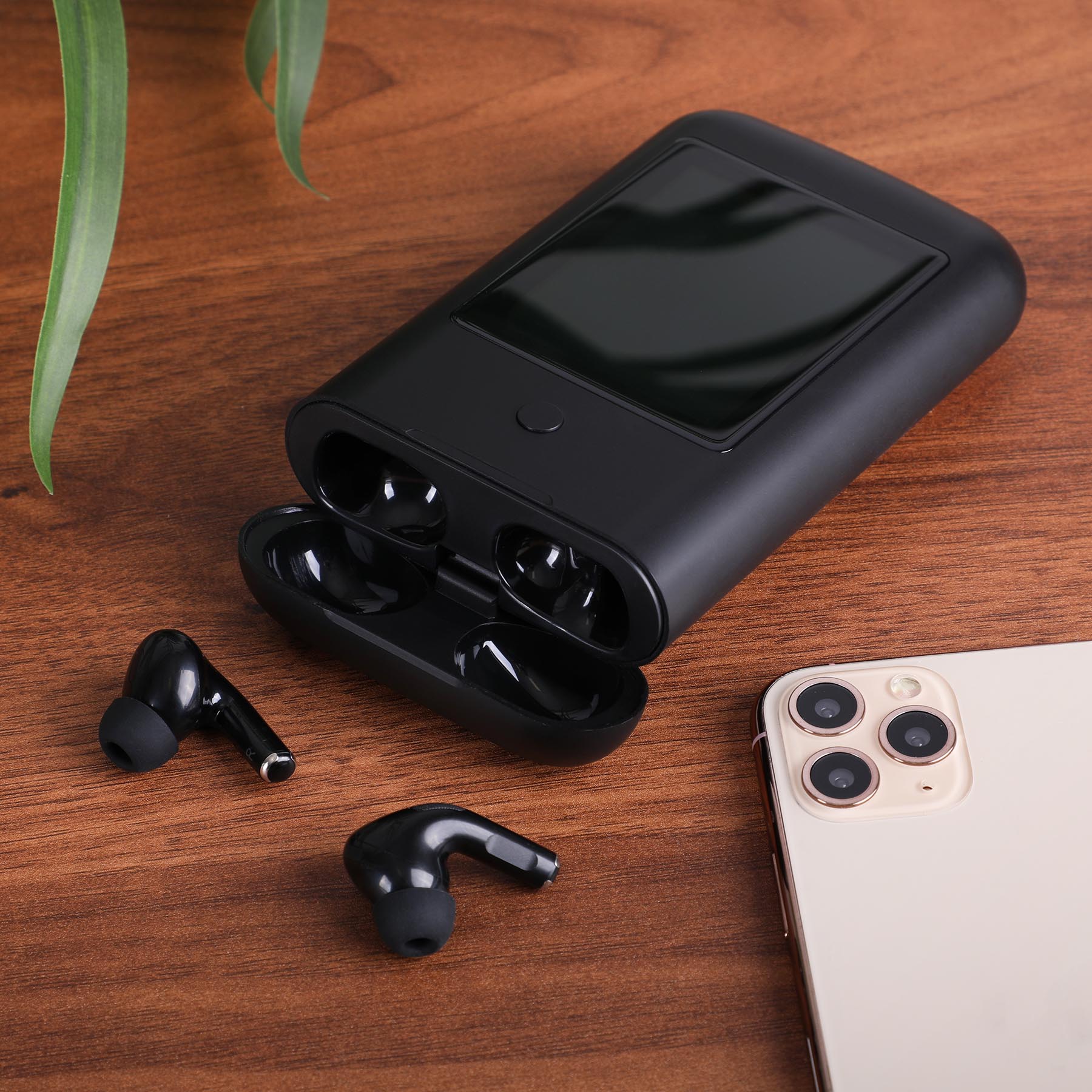 Picture of Juicy Jams Power Bank & Earbuds