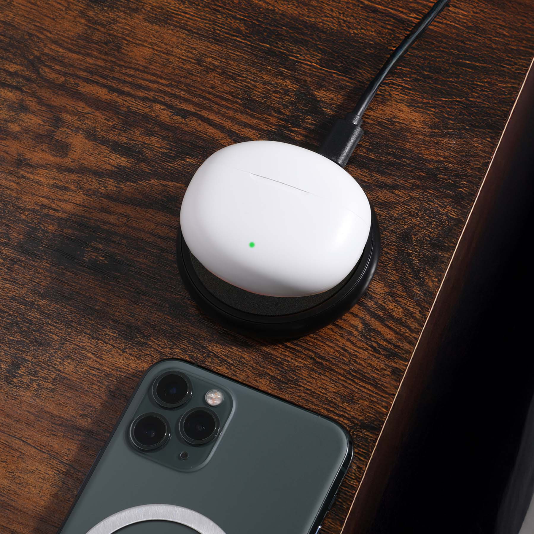 Picture of Powerglow Illuminating Wireless Charger