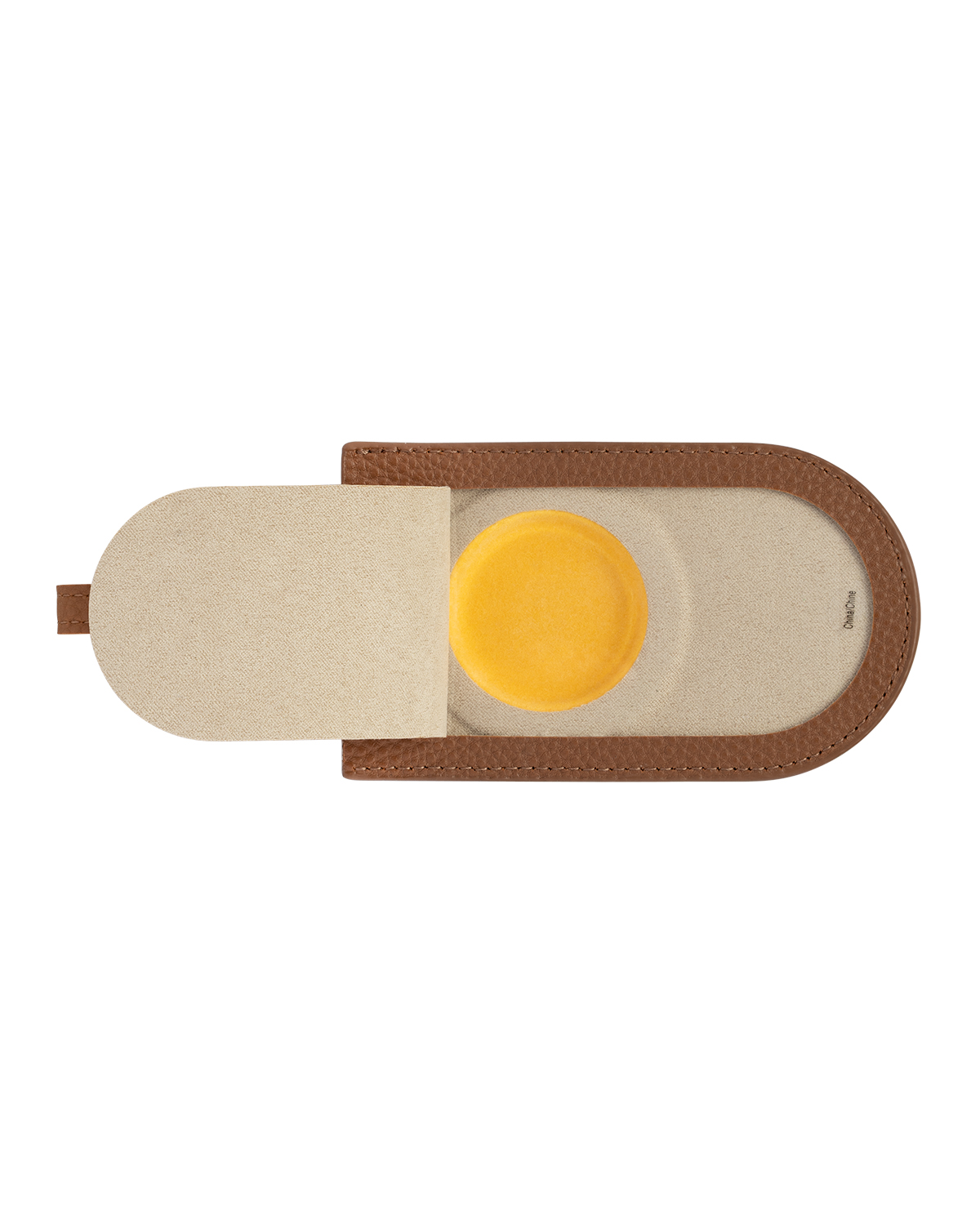 Picture of Pebble Grain AirTag Luggage Tag.