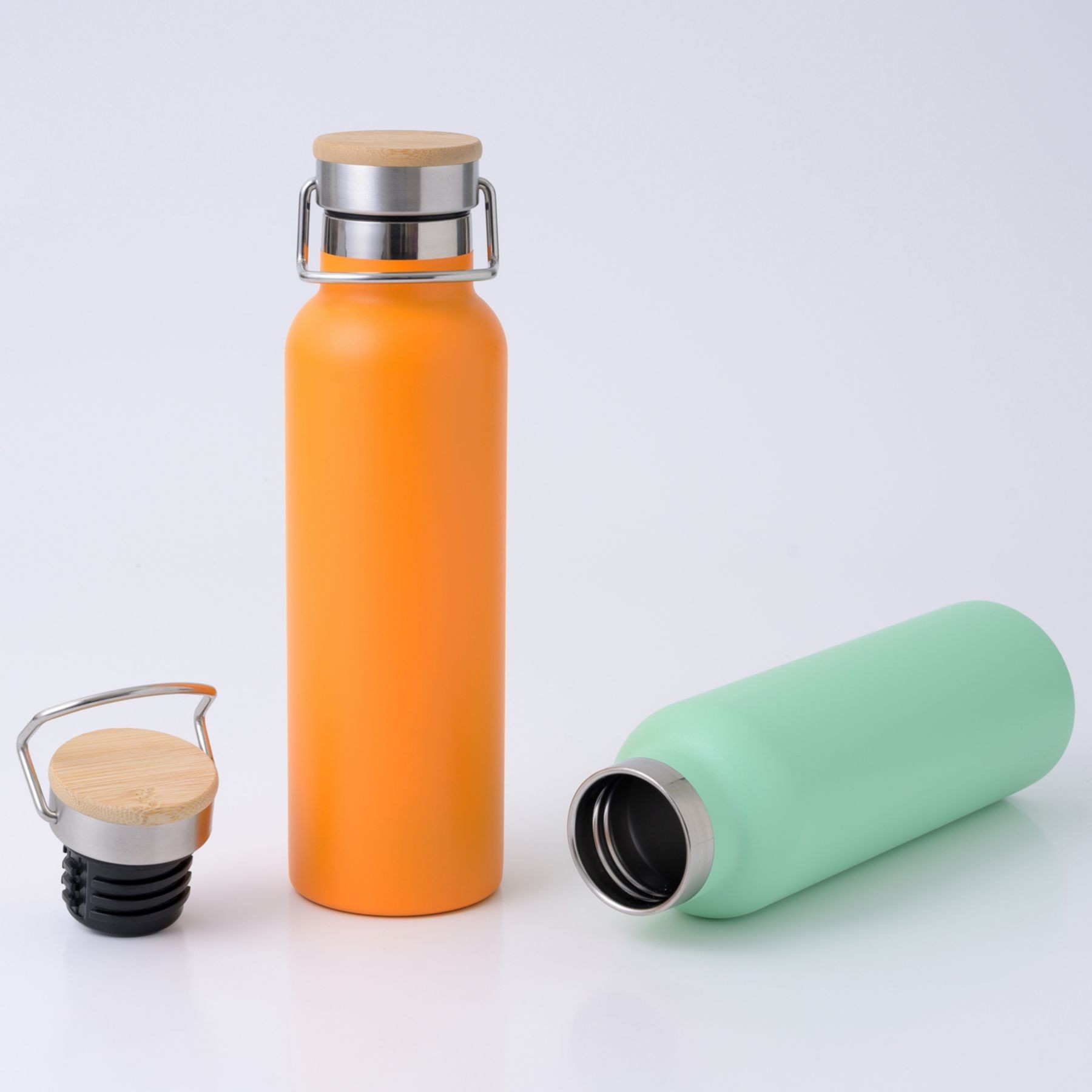 Picture of Saratoga Spirit Brite Stainless Water Bottle 20 Oz