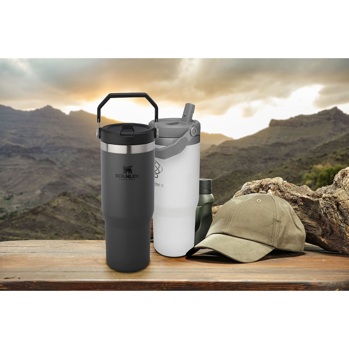 Picture of Stanley 30oz IceFlow Flip Straw Tumbler