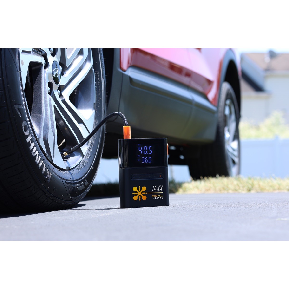 Picture of 100W Jump Starter/Tire Inflator