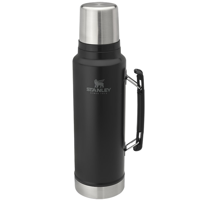 Picture of Stanley 1.5 qt Classic Vacuum Insulated Bottle