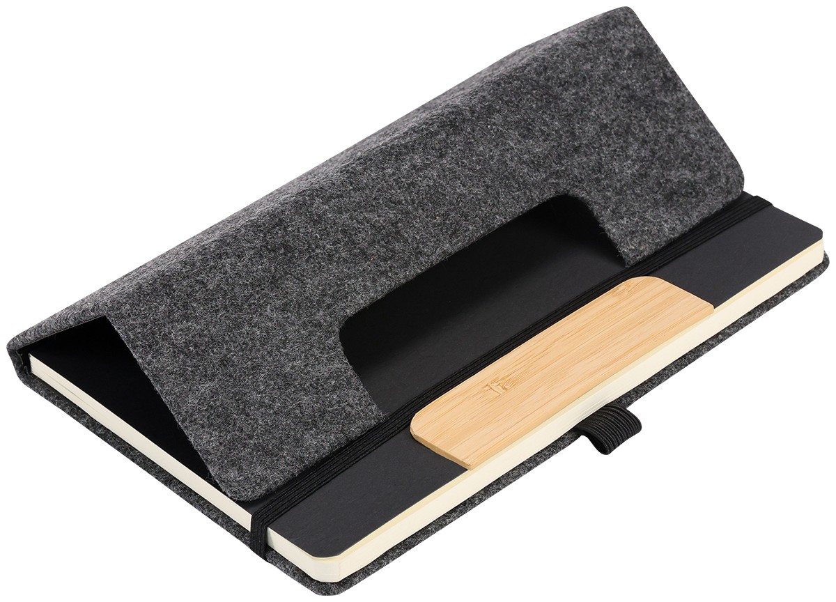 Picture of EarthTrendz 5.58.25 Felt Notebook