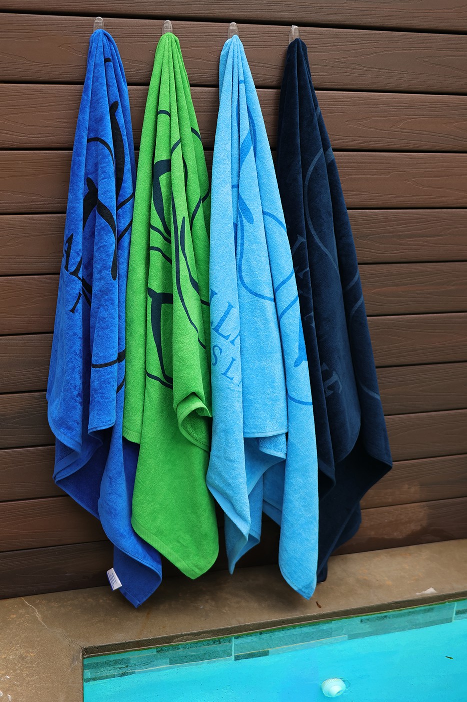 Picture of Platinum Beach Towel