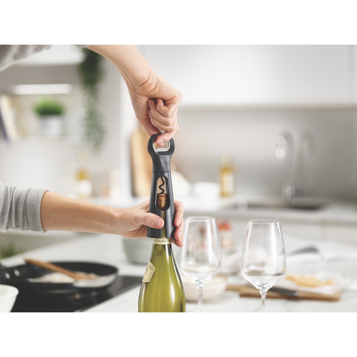 Picture of Joseph Joseph BarStar 3-in-1 Gray Corkscrew