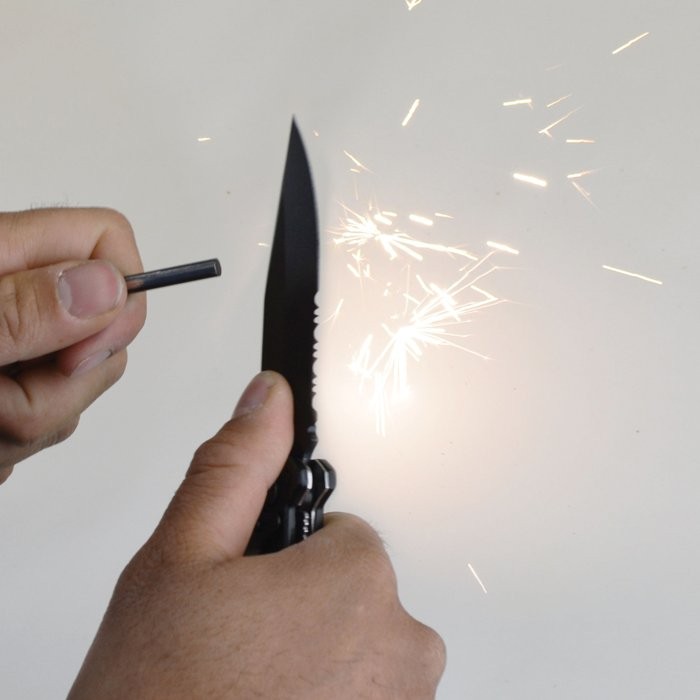 Picture of Elemental Survival/Rescue Knife