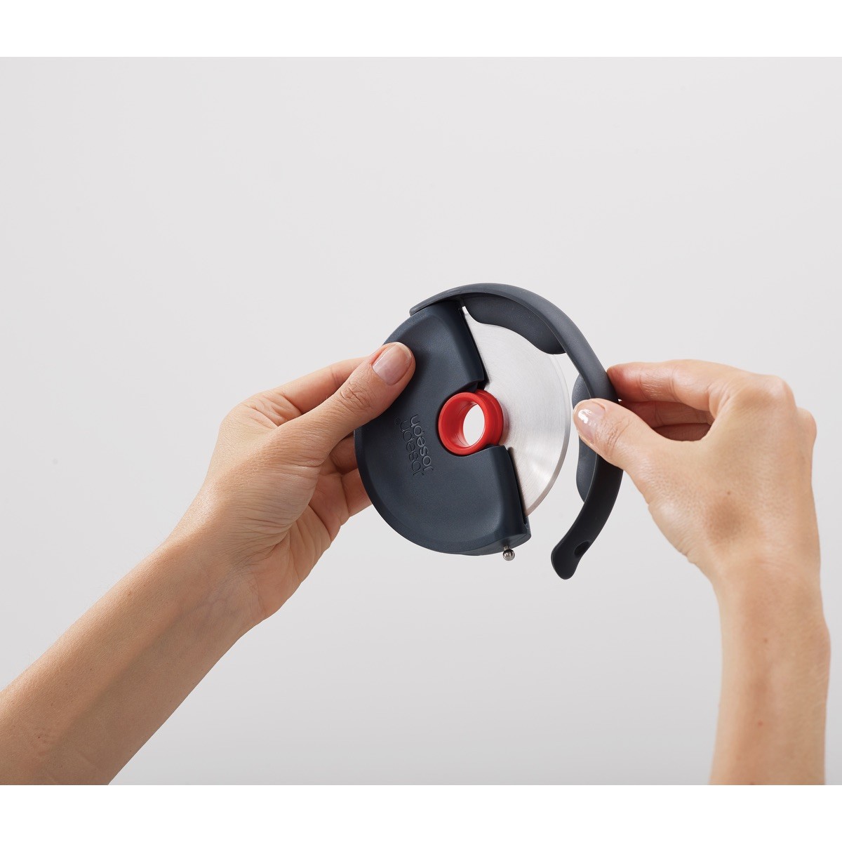 Picture of Joseph Joseph Disc Easy-clean Gray Pizza Cutter