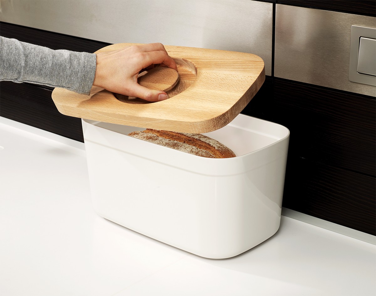 Picture of Joseph Joseph Bread Bin with Bamboo Lid