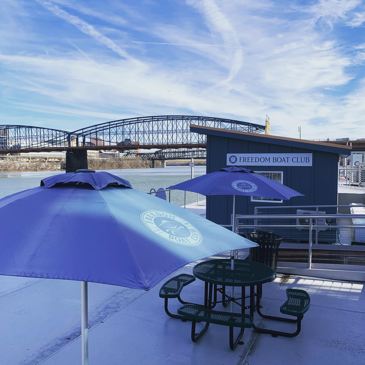 Picture of The Vented Cafe Market Patio Umbrella -- Commercial Quality