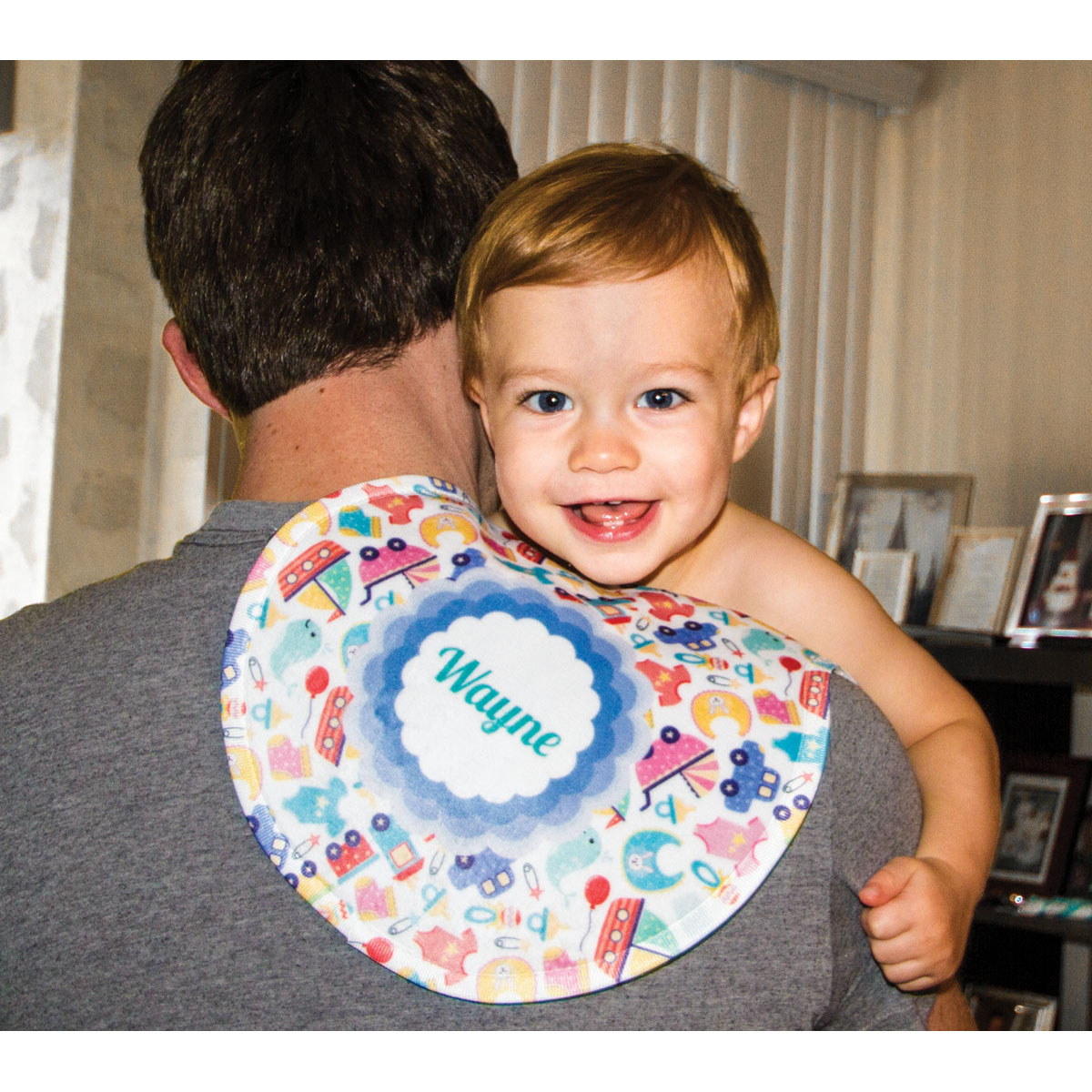 Picture of Peanut Burp Cloth