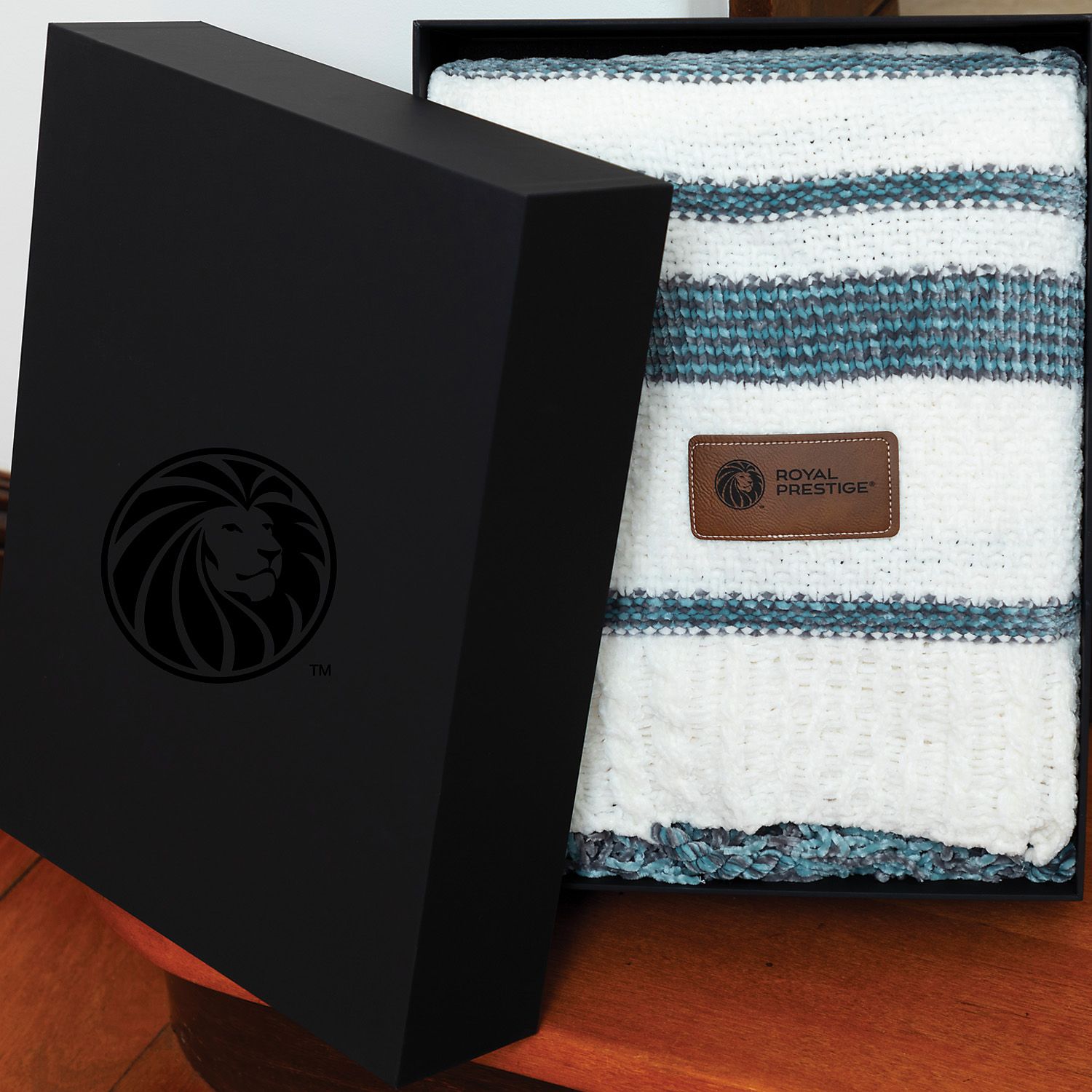 Picture of Velveteen Touch Gift Box