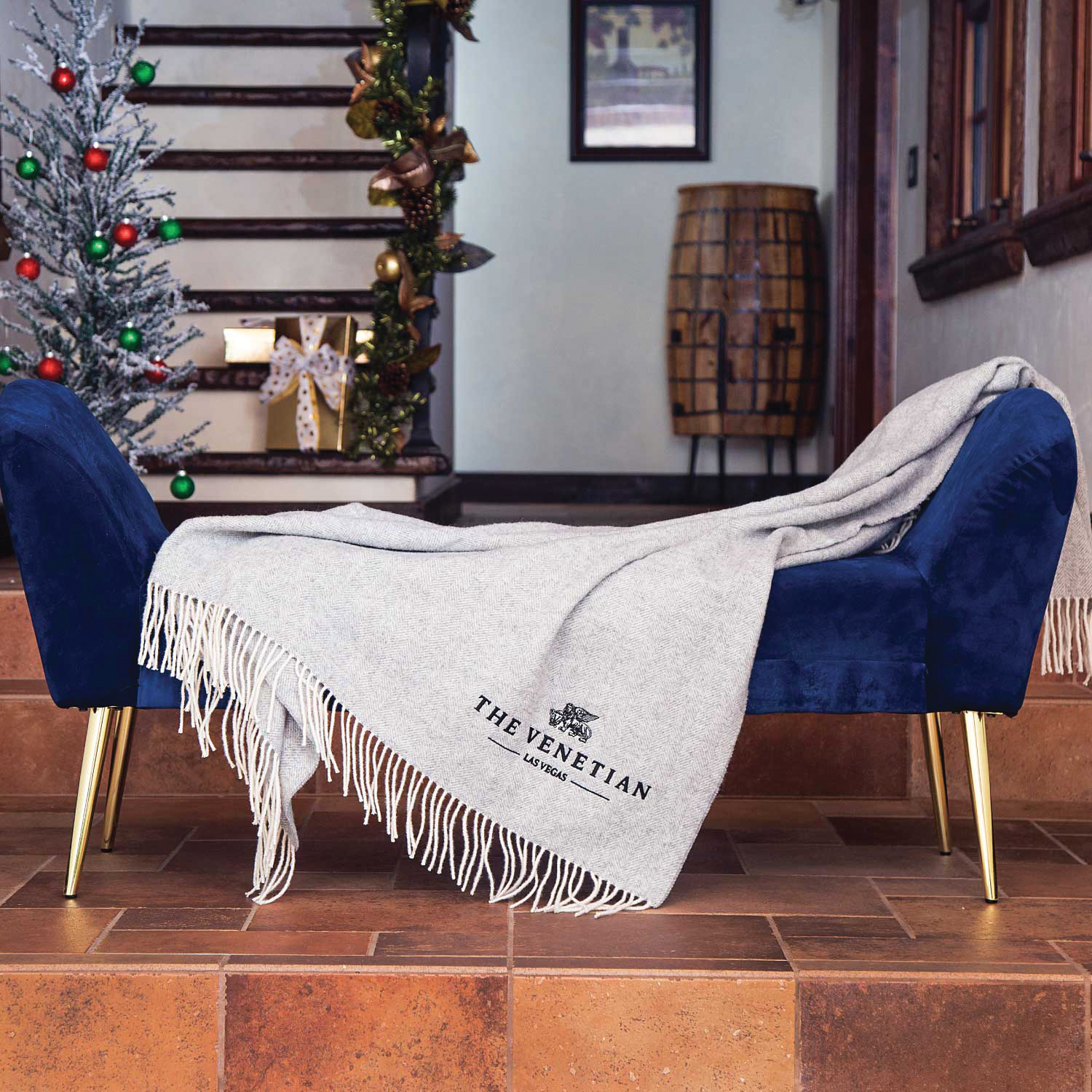 Picture of Oversized Herringbone Wool Blankets (Laser Patch)