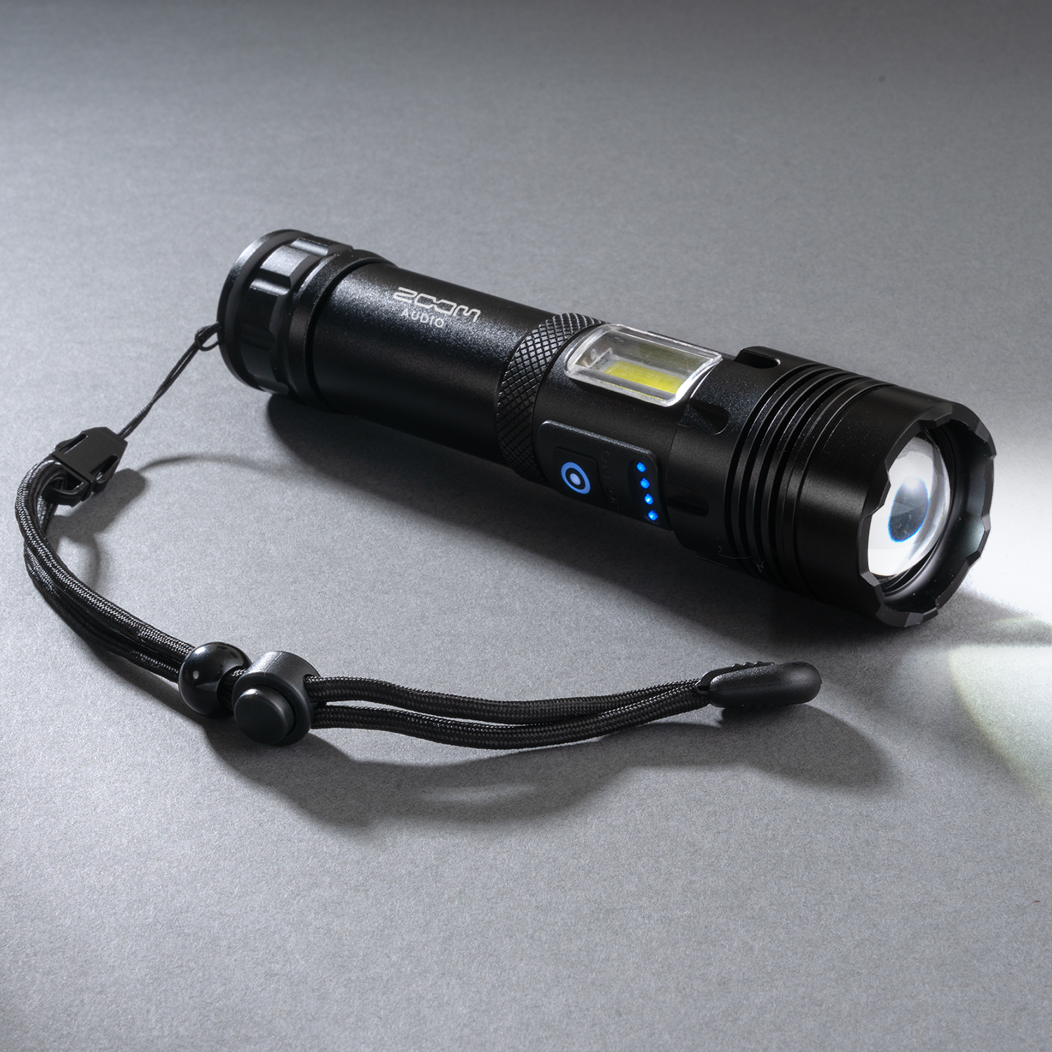 Picture of Rechargeable 15 Watt Multifunction Flashlight