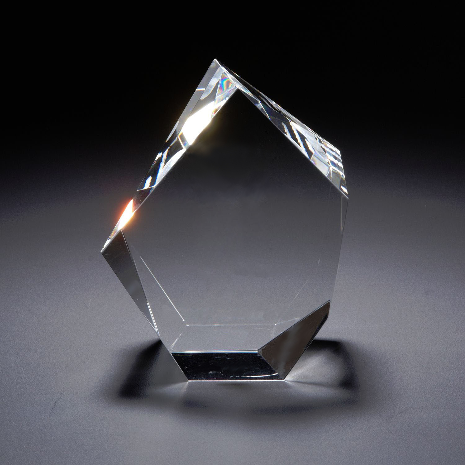 Picture of 3D Crystal Maximo Small Award