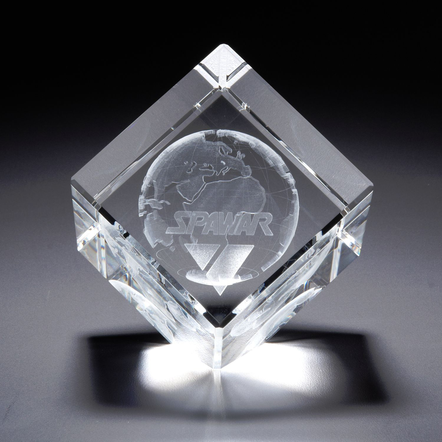 Picture of 3D Crystal Jewel Cube Large Award
