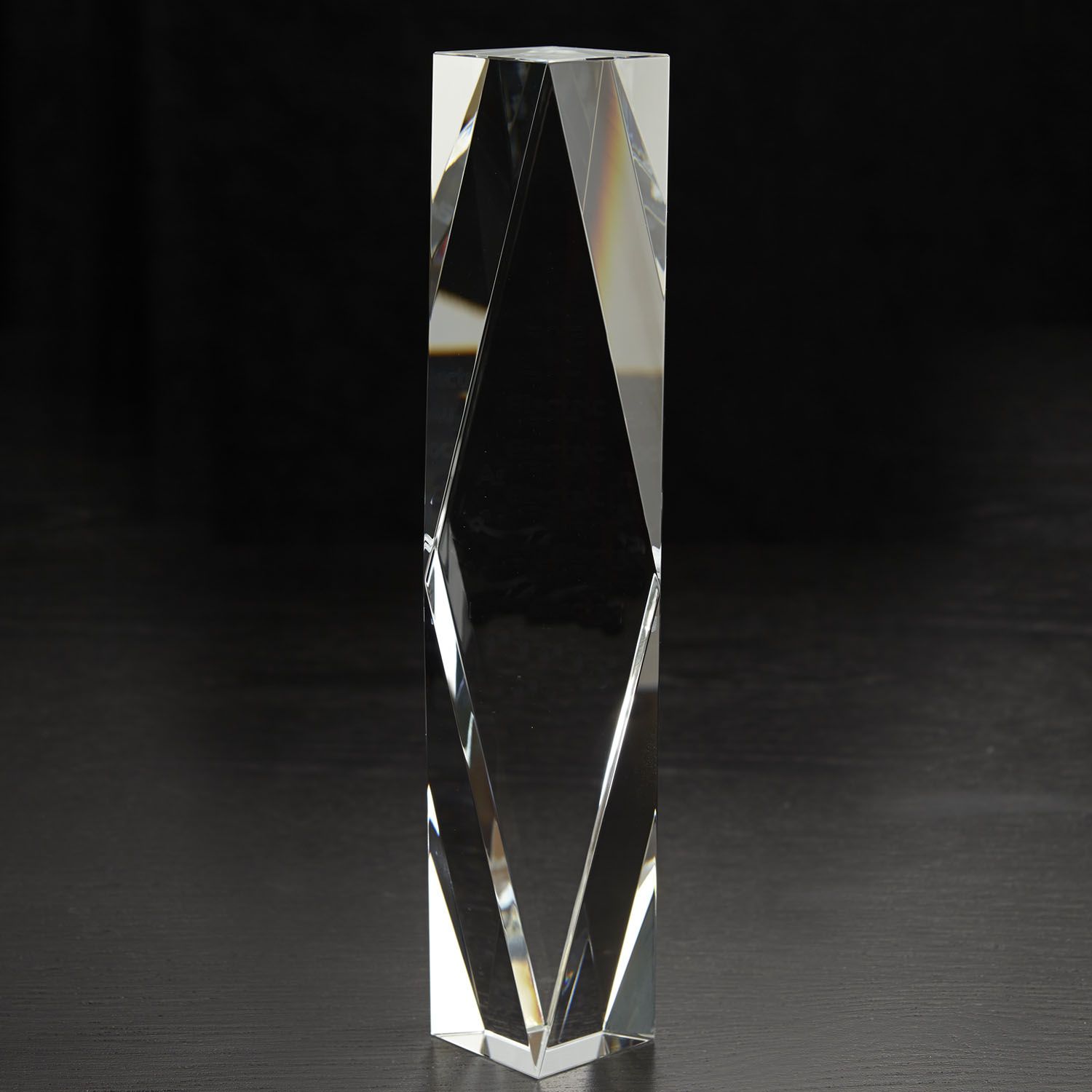 Picture of Large Chairmans 3D Crystal Award