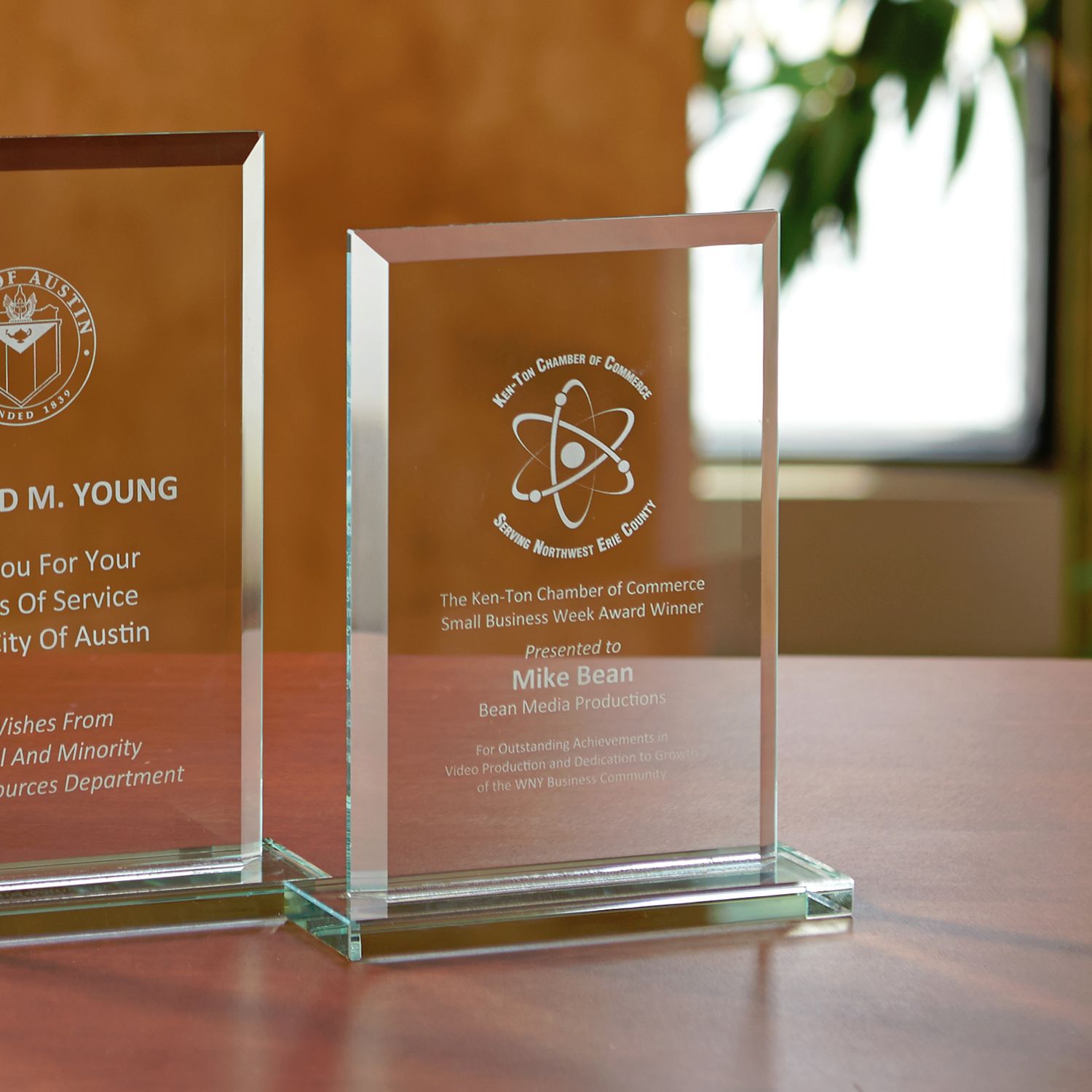Picture of Beveled Rectangle - Small Award