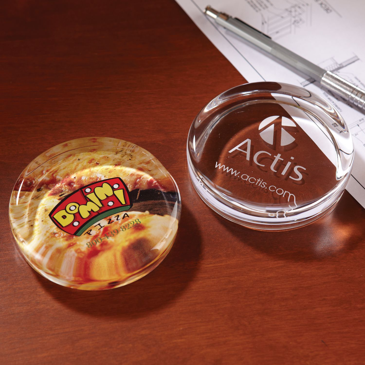Picture of Flat Round Paperweight