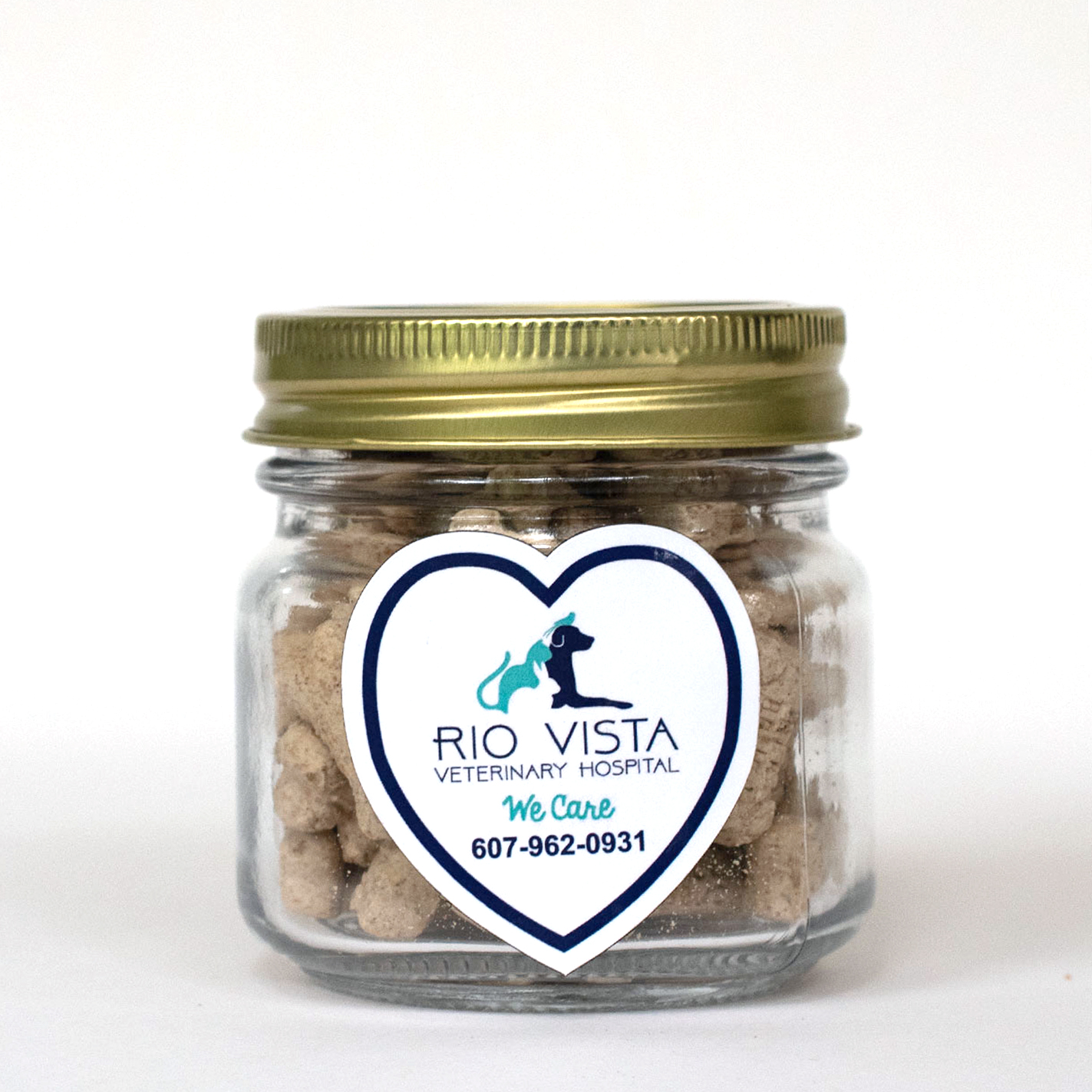 Picture of Half Pint Jar with Small Heart Magnet Pet Fill