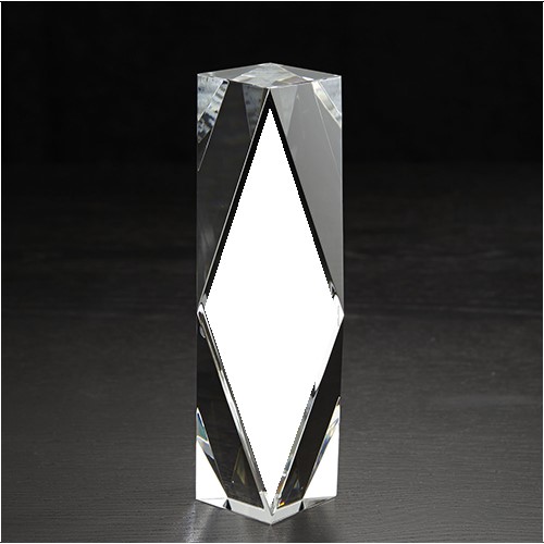 Picture of Medium Chairmans 3D Crystal Award