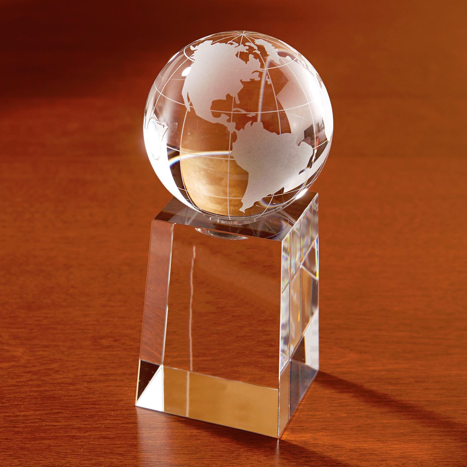 Picture of Explorer Globe Optically Perfect Award