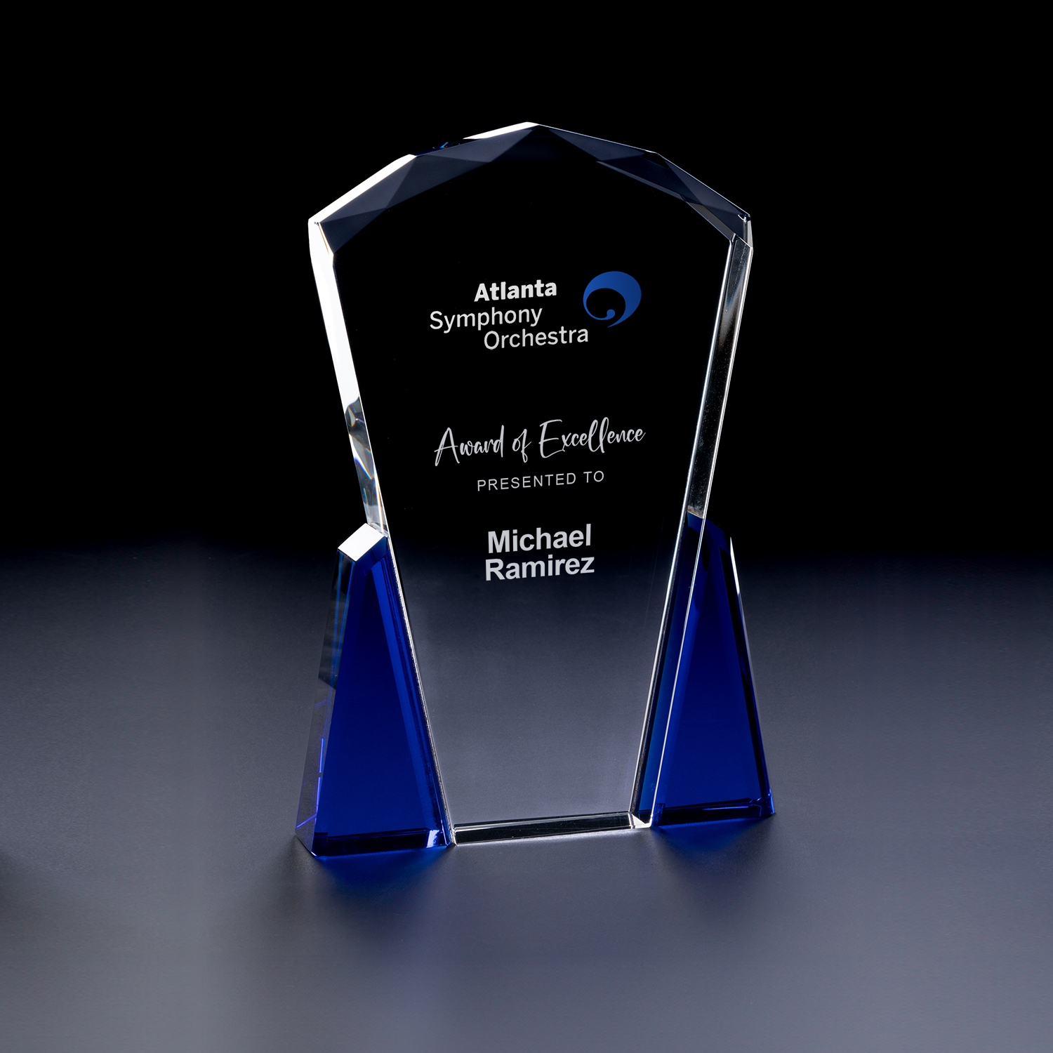 Picture of Facet Top Award with Blue Accents