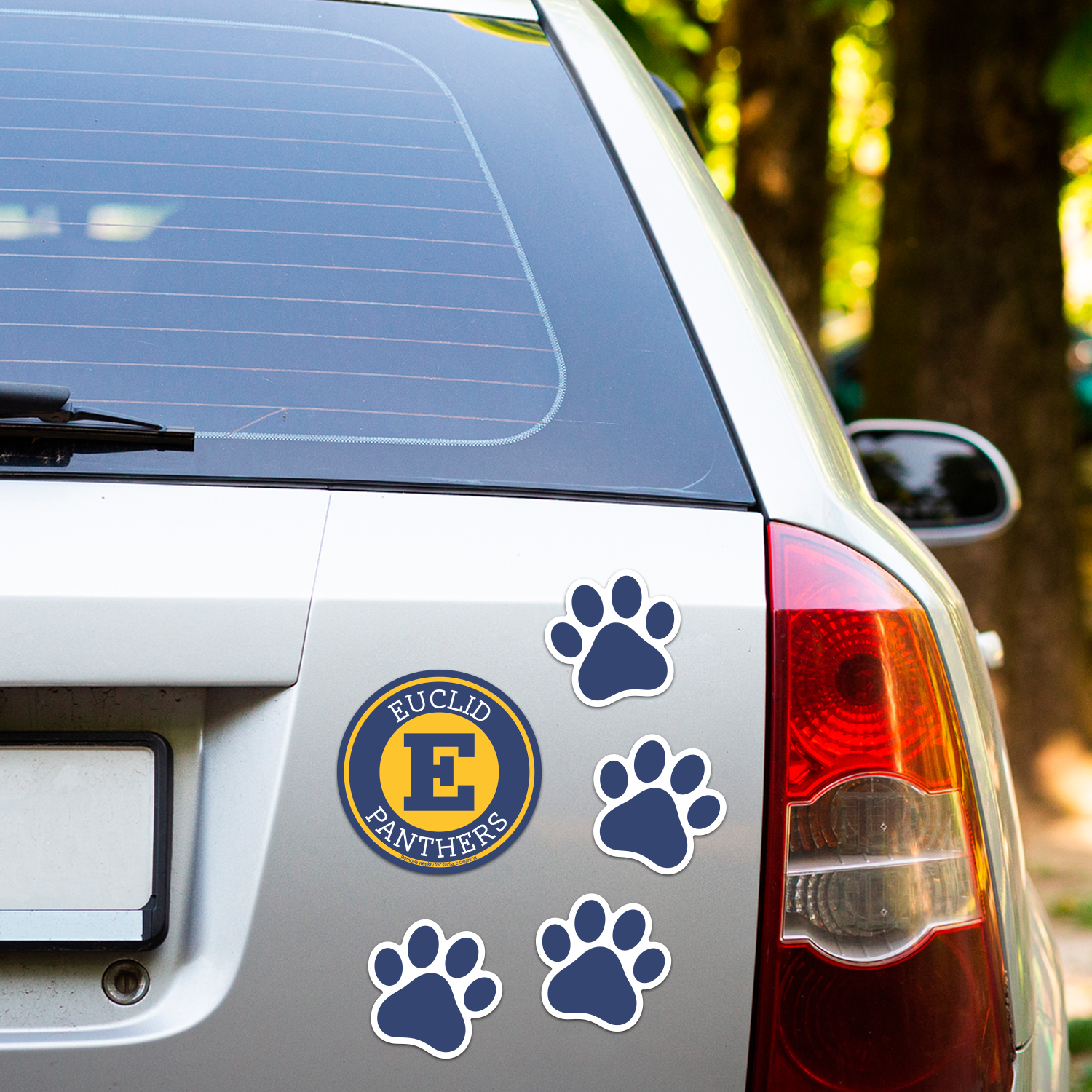 Picture of 2 in1 Circle Car Magnet with 4 Paw Prints
