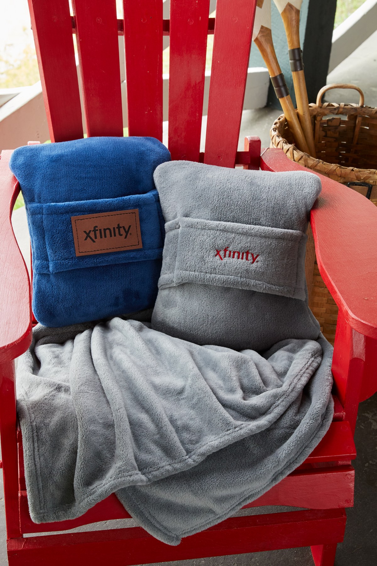 Picture of Cobblestone Mills King's Cross Travel Pillow Blanket™