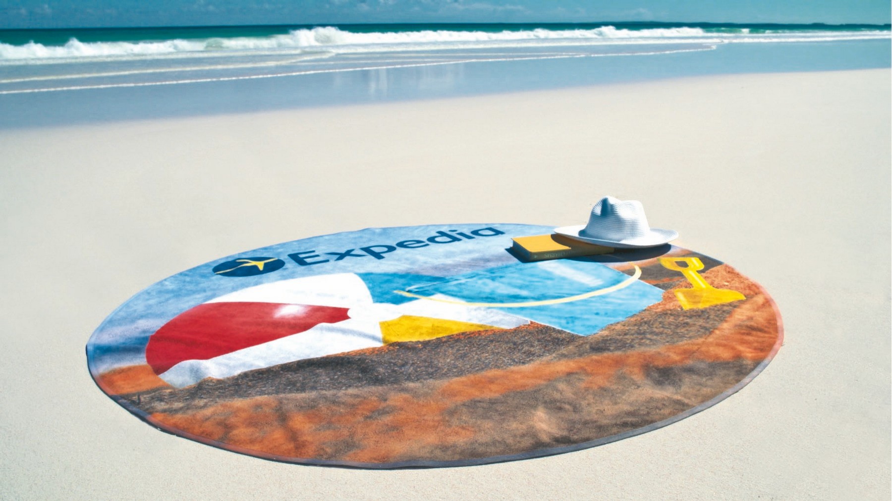 Picture of ColorFusion™ Hot Round Beach Towel™