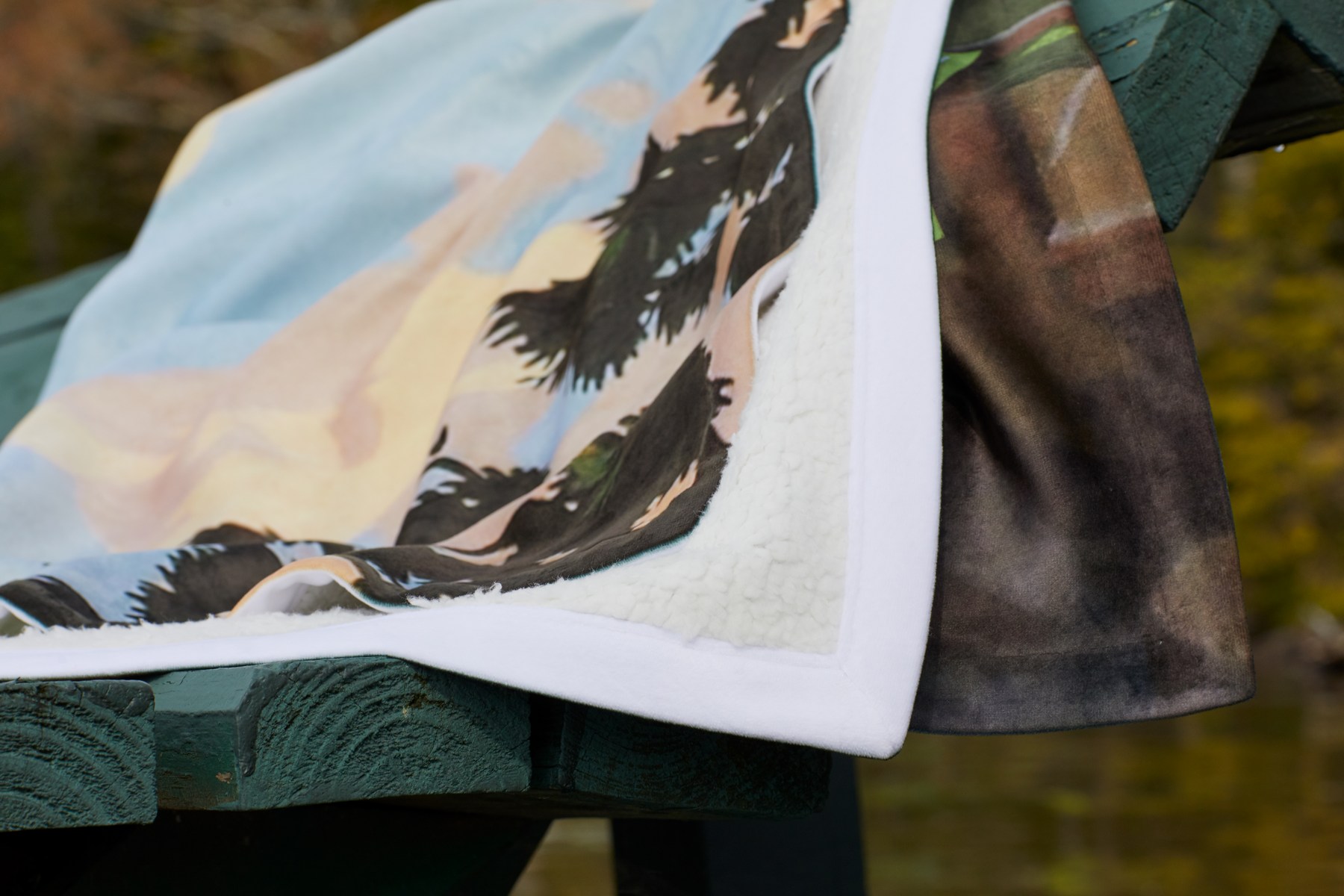 Picture of Cobblestone Mills Mansfield Sherpa Blanket™